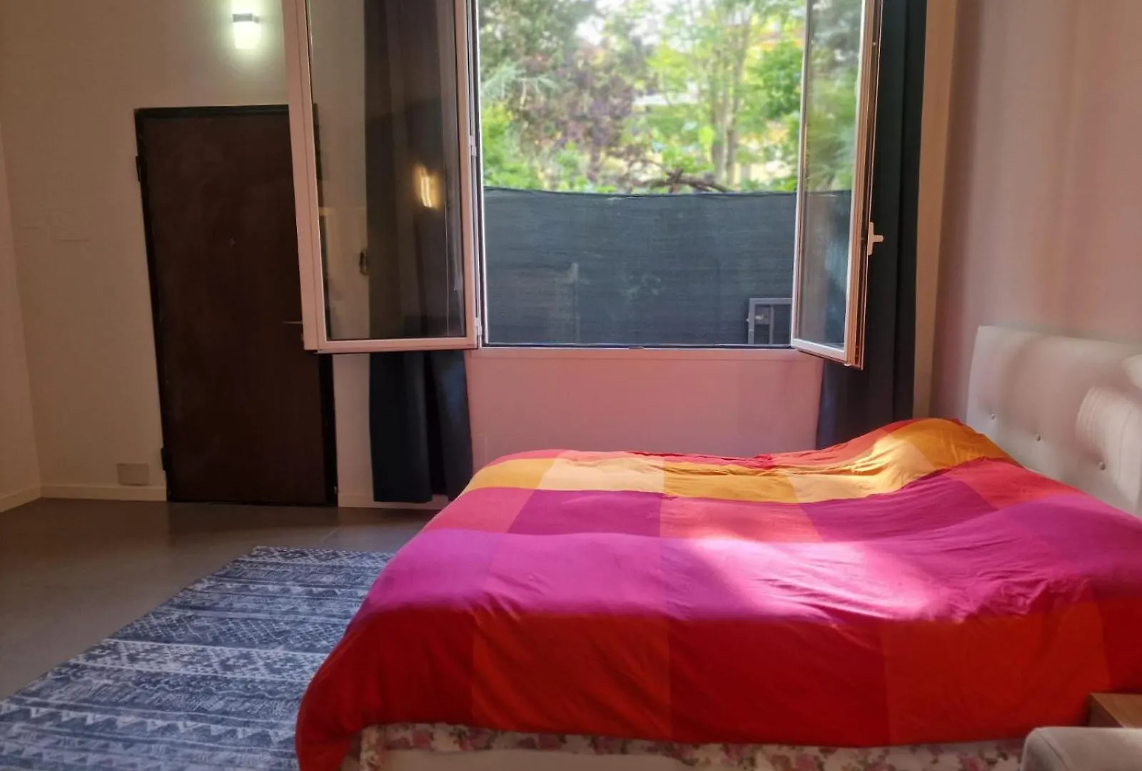 Ricky-Lerua Holiday Residence Florence Italy